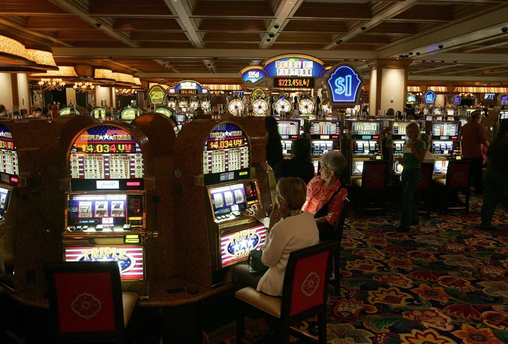 Zenthoriumx entertainment and casino lounge